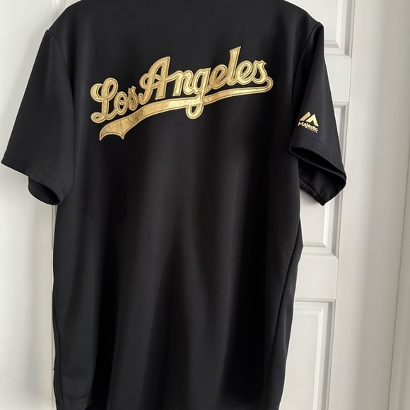 Majestic athletic - Picture 3 of 3